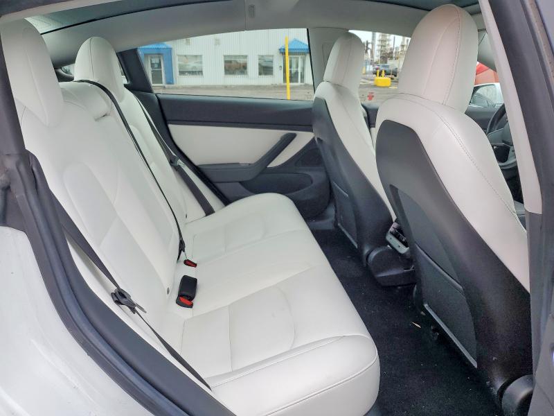48582036 :رقم المزاد ، 5YJ3E1EA2KF419462 vin ، 2019 Tesla Model 3 مزاد بيع