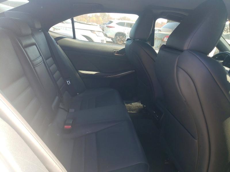 48748356 :رقم المزاد ، JTHCM1D29H5020537 vin ، 2017 Lexus Is 300 مزاد بيع