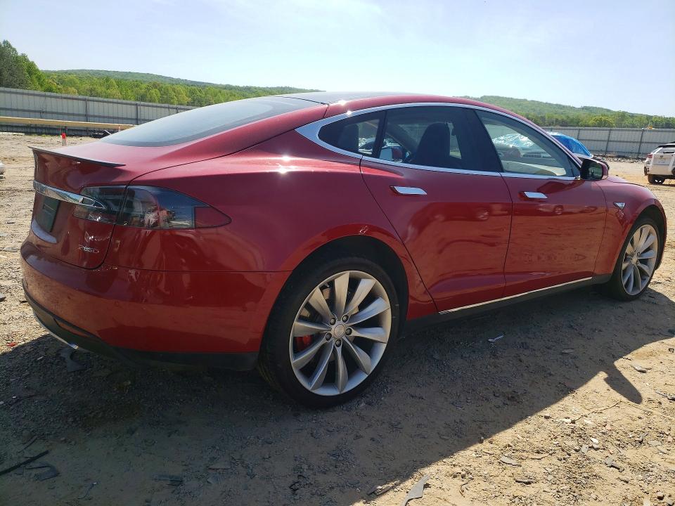 Продаж на аукціоні авто 2014 Tesla Model S, vin: 5YJSA1H2XEFP62536, номер лоту: 50173846