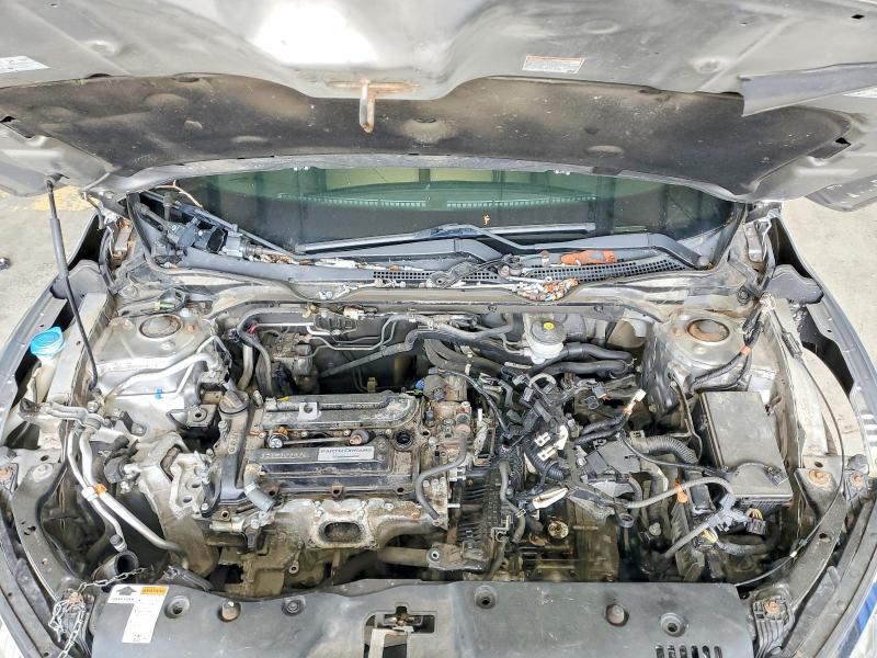 51558816 :رقم المزاد ، 19XFC1F72HE209528 vin ، 2017 Honda Civic مزاد بيع