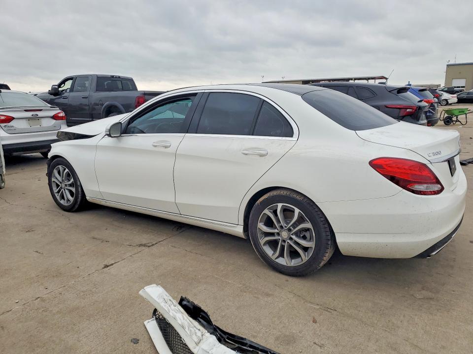 51863366 :رقم المزاد ، 55SWF4JB9HU204727 vin ، 2017 Mercedes-benz C مزاد بيع