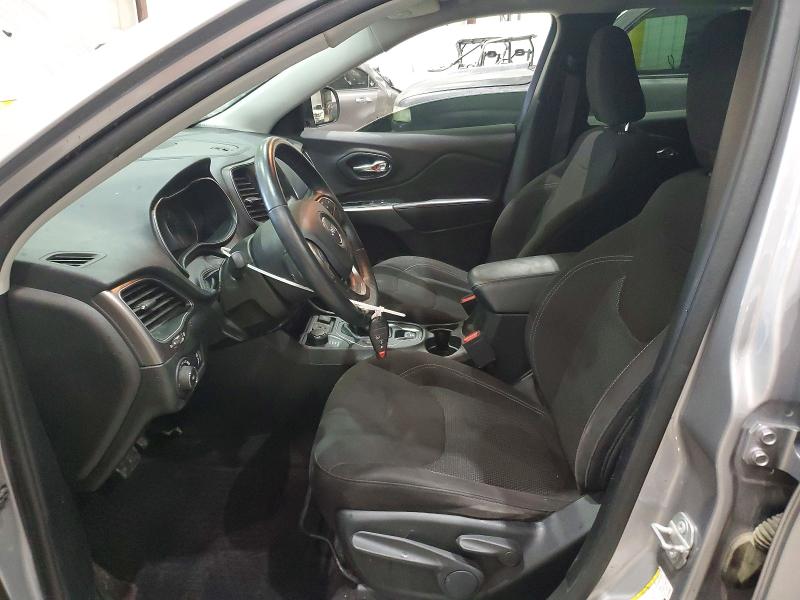 48596036 :رقم المزاد ، 1C4PJMCB5KD103006 vin ، 2019 Jeep Cherokee مزاد بيع