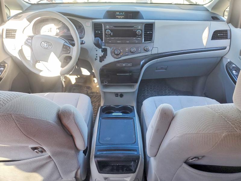 Aukcja sprzedaży 2012 Toyota Sienna, vin: 5TDKK3DC0CS220961, numer aukcji: 50441126