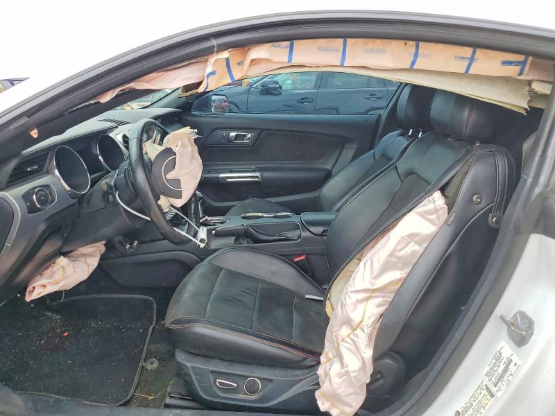 51272476 :رقم المزاد ، 1FA6P8CF3G5298955 vin ، 2016 Ford Mustang مزاد بيع