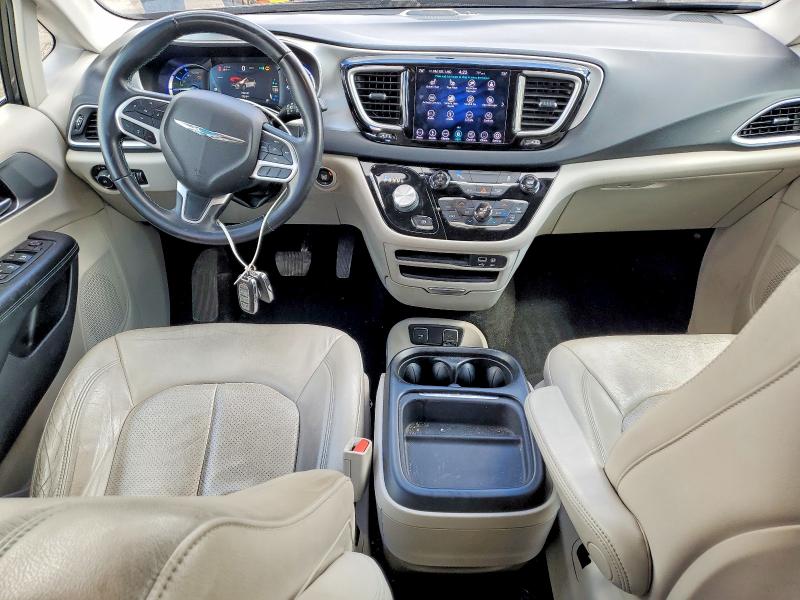 Продаж на аукціоні авто 2018 Chrysler Pacifica, vin: 2C4RC1L75JR364984, номер лоту: 47656796