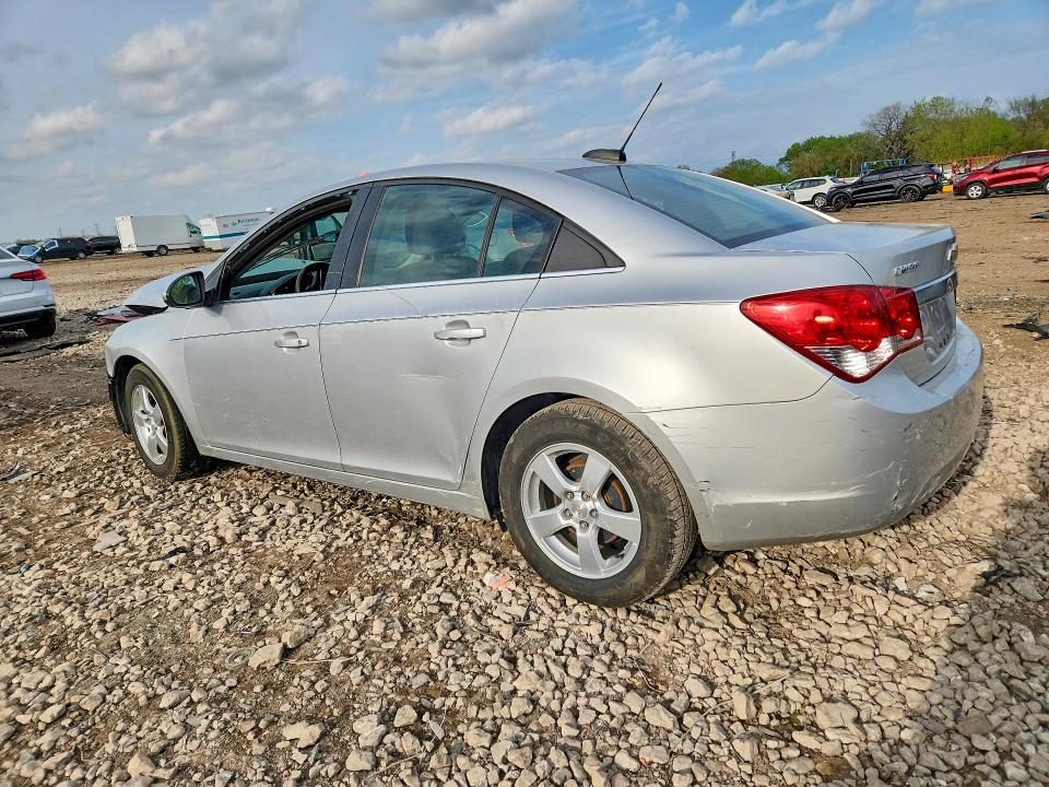 51009516 :رقم المزاد ، 1G1PC5SB0F7139586 vin ، 2015 Chevrolet Cruze مزاد بيع