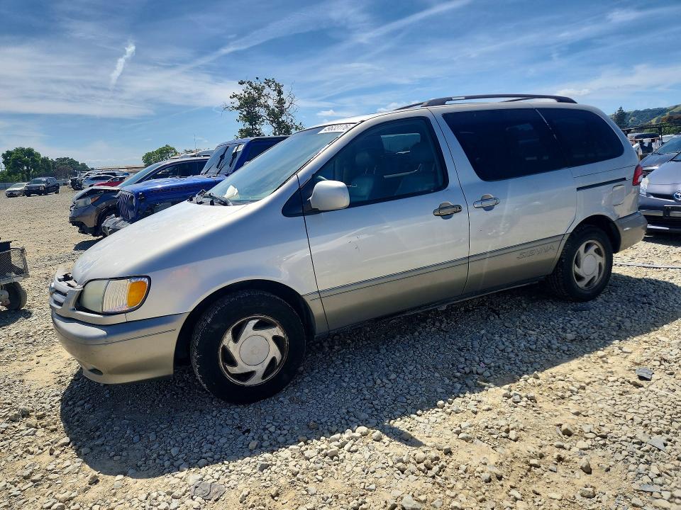 49633176 :رقم المزاد ، 4T3ZF13C92U469829 vin ، 2002 Toyota Sienna مزاد بيع