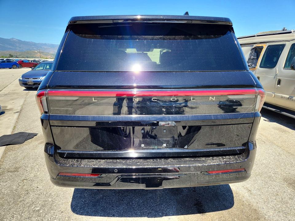 55607476 :رقم المزاد ، 5LMJJ2LG1SEL03745 vin ، 2025 Lincoln Navigator مزاد بيع