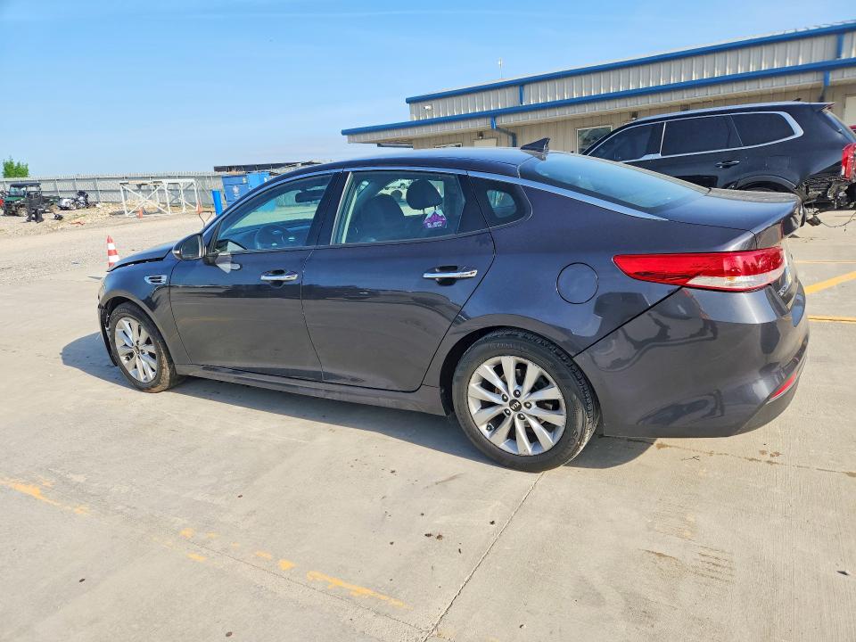 49592906 :رقم المزاد ، 5XXGU4L3XJG215367 vin ، 2018 Kia Optima مزاد بيع