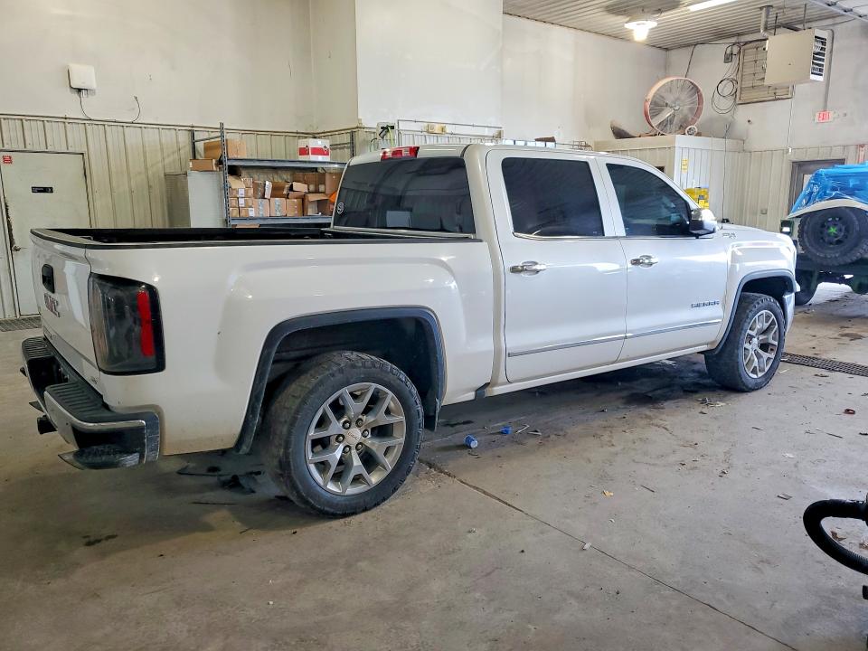 49903996 :رقم المزاد ، 3GTU2NEC5JG113662 vin ، 2018 Gmc Sierra مزاد بيع