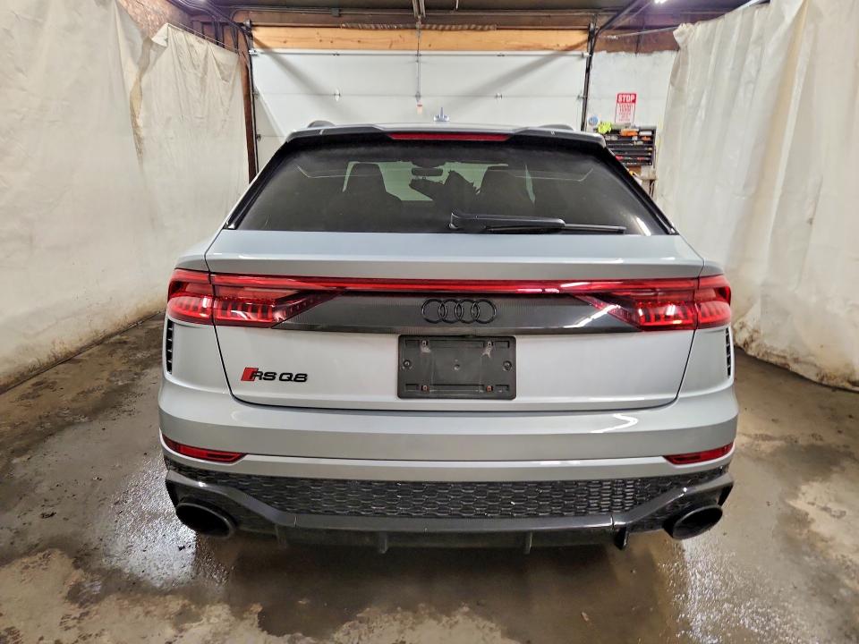 49279986 :رقم المزاد ، WU1ARBF14RD009654 vin ، 2024 Audi Rs Q8 مزاد بيع