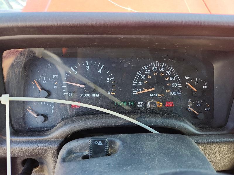 Aukcja sprzedaży 2000 Jeep Cherokee, vin: 1J4FF58S8YL166900, numer aukcji: 49088626