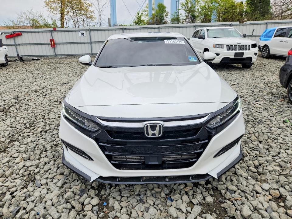 2020 Honda Accord მანქანა იყიდება აუქციონზე, vin: 1HGCV2F33LA005415, აუქციონის ნომერი: 51180186
