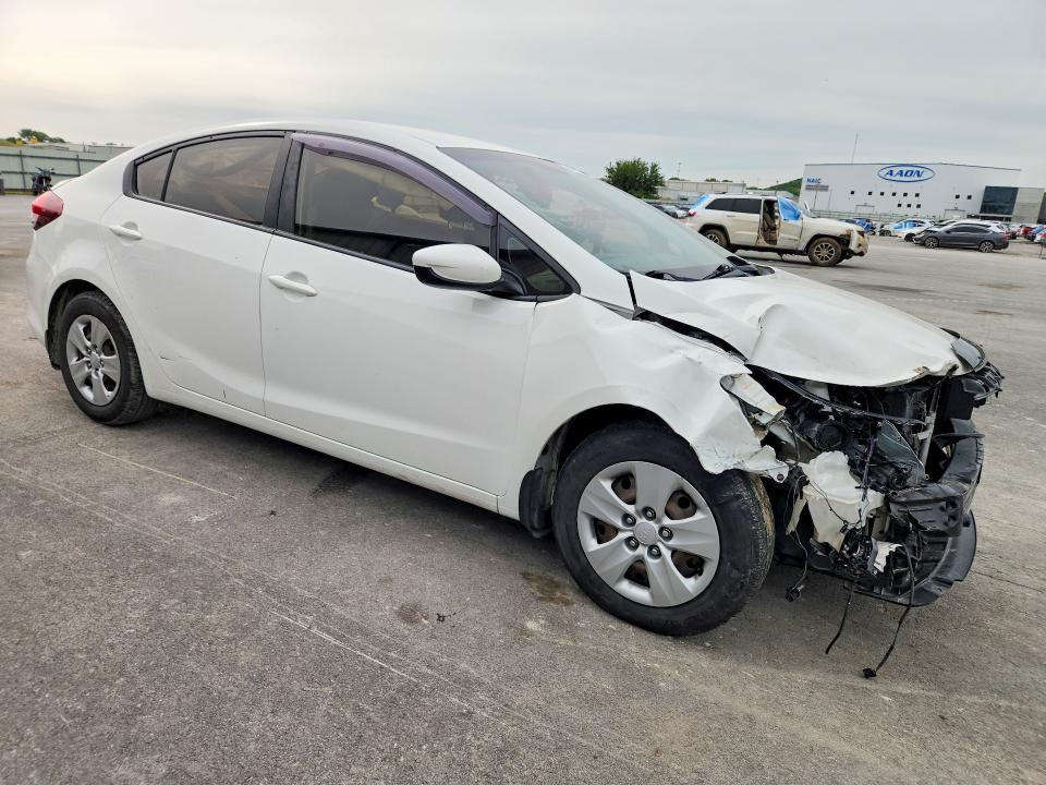 2017 Kia Forte მანქანა იყიდება აუქციონზე, vin: 3KPFK4A76HE092984, აუქციონის ნომერი: 51711956