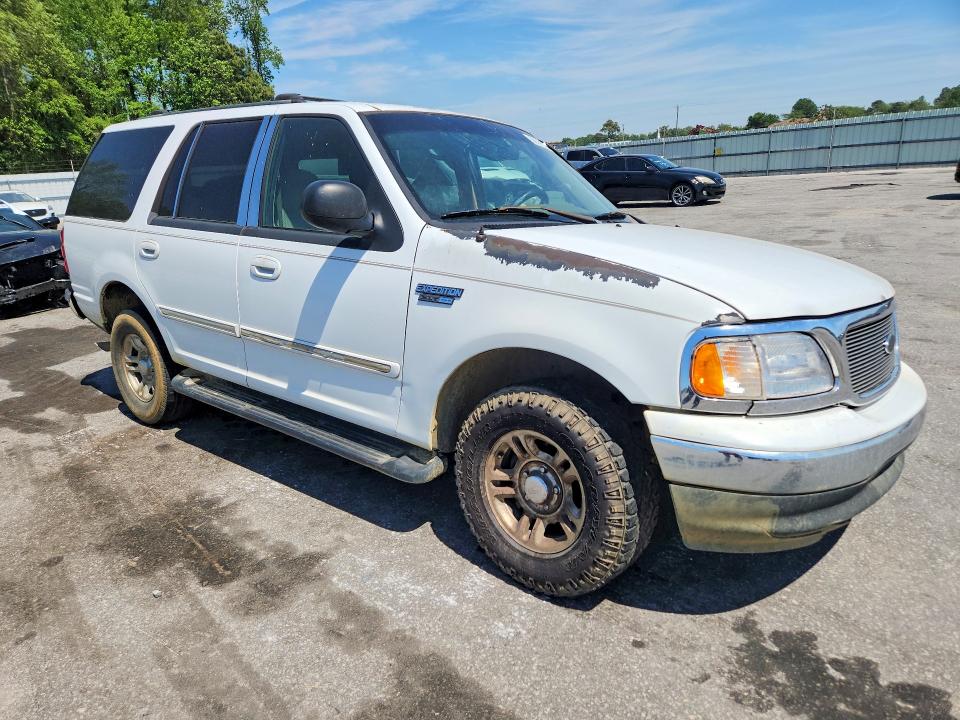 Продажа на аукционе авто 2002 Ford Expedition, vin: 1FMRU15W82LA17320, номер лота: 50161186