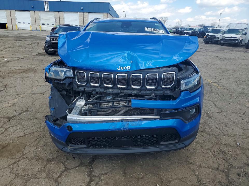 49836096 :رقم المزاد ، 3C4NJCBB3NT229737 vin ، 2022 Jeep Compass مزاد بيع