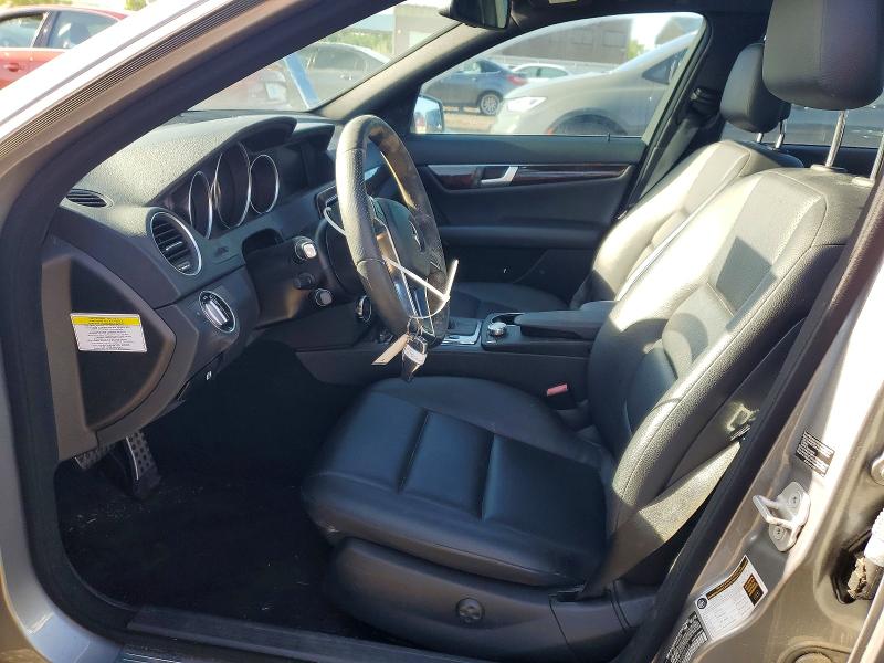 2014 Mercedes-benz C მანქანა იყიდება აუქციონზე, vin: WDDGF8AB3EA892912, აუქციონის ნომერი: 49915436