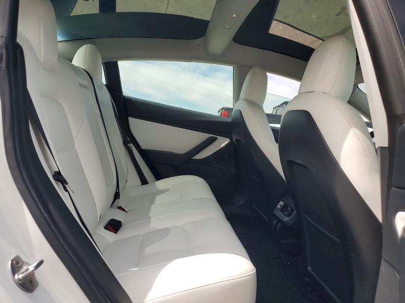 48801906 :رقم المزاد ، 5YJ3E1EB2MF855157 vin ، 2021 Tesla Model 3 مزاد بيع