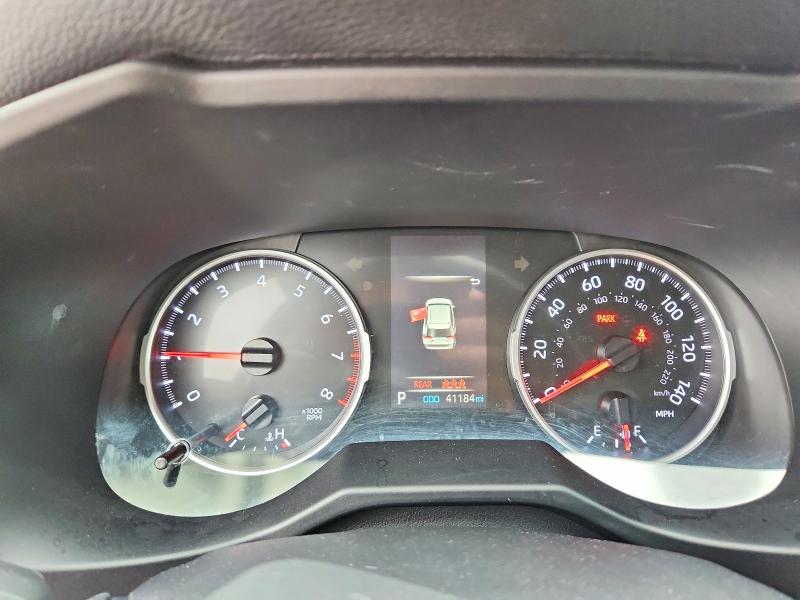 51946106 :رقم المزاد ، 2T3H1RFVXMW136788 vin ، 2021 Toyota Rav4 مزاد بيع