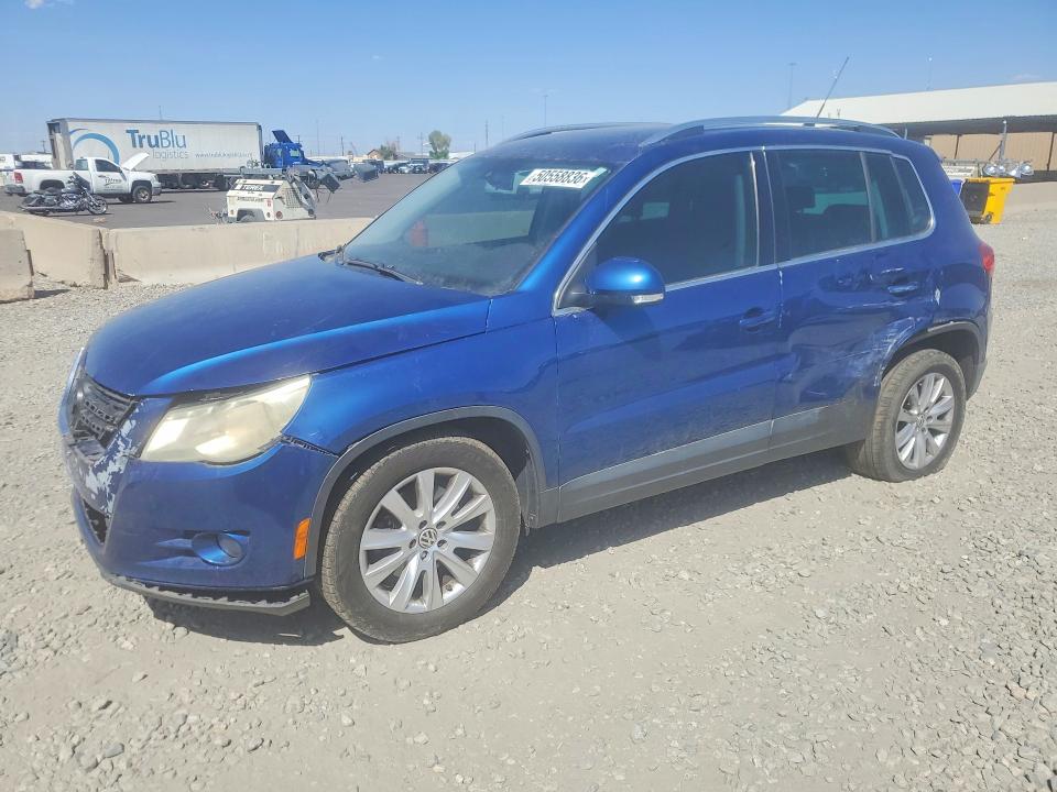 Продаж на аукціоні авто 2010 Volkswagen Tiguan, vin: WVGBV7AX6AW000979, номер лоту: 50558836