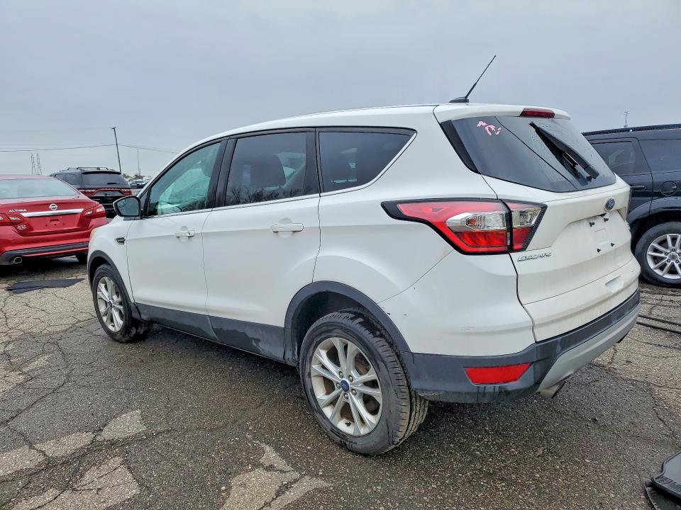 Продаж на аукціоні авто 2017 Ford Escape, vin: 1FMCU0GD1HUD83263, номер лоту: 49469806