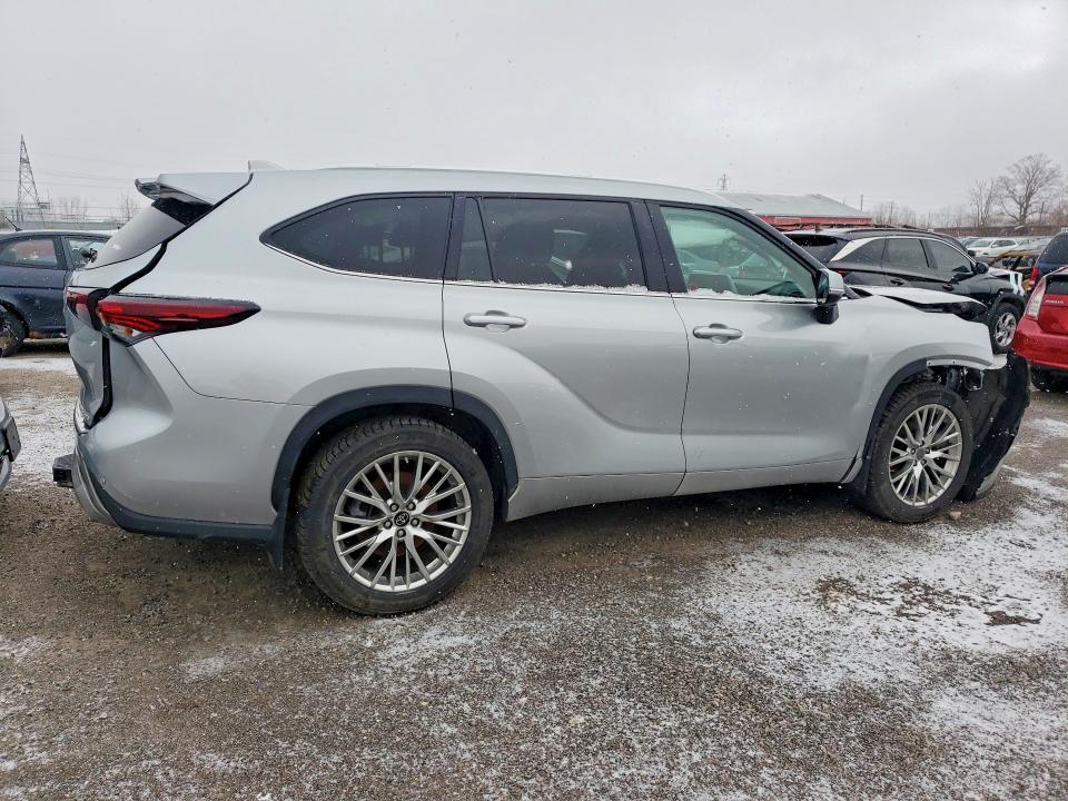 2024 Toyota Highlander მანქანა იყიდება აუქციონზე, vin: 5TDKDRBH3RS556429, აუქციონის ნომერი: 48290476