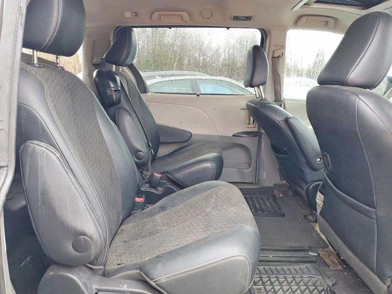 Продажа на аукционе авто 2014 Toyota Sienna, vin: 5TDXK3DC4ES476965, номер лота: 47721706