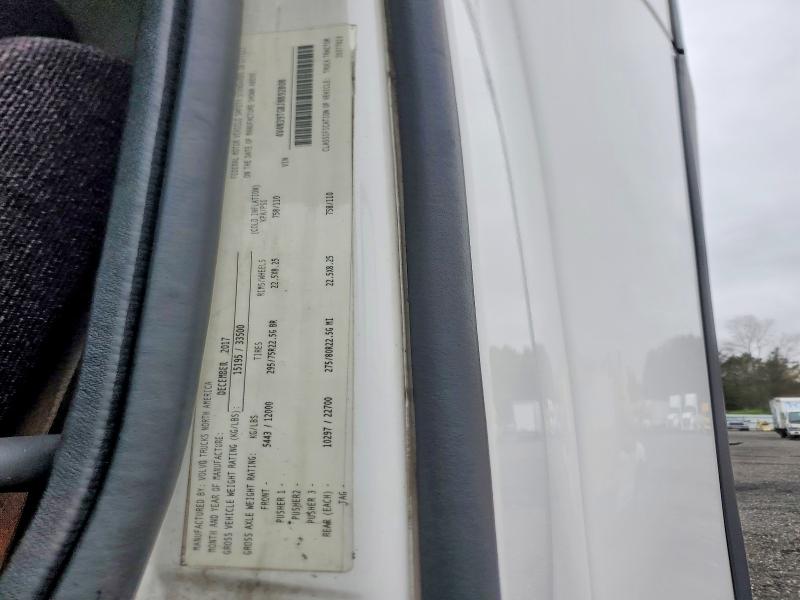 2018 Volvo Vnl მანქანა იყიდება აუქციონზე, vin: 4V4N39TG8JN892808, აუქციონის ნომერი: 50611606