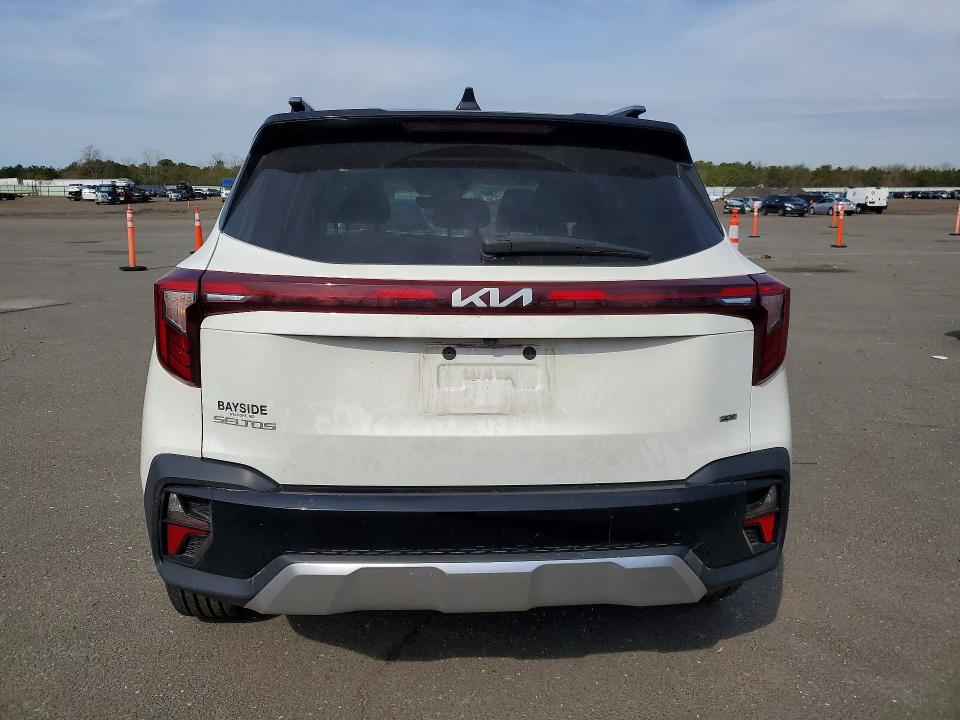 Продажа на аукционе авто 2024 Kia Seltos, vin: KNDEUCAAXR7536879, номер лота: 49699336