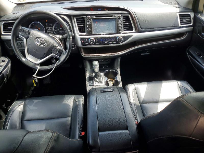 2018 Toyota Highlander მანქანა იყიდება აუქციონზე, vin: 5TDJZRFH3JS833253, აუქციონის ნომერი: 50329666