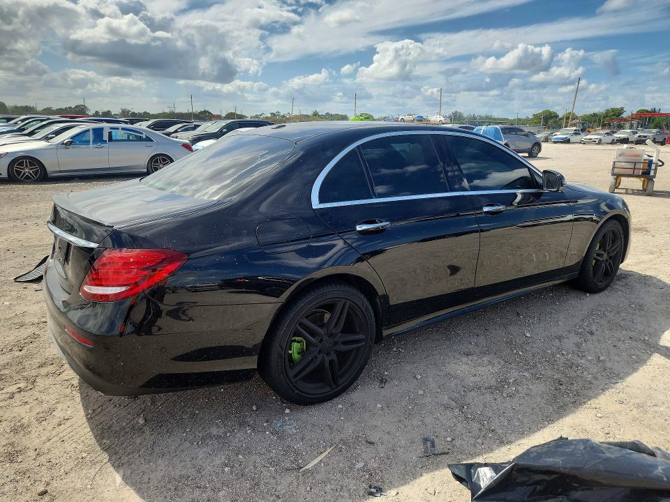 2019 Mercedes-benz E მანქანა იყიდება აუქციონზე, vin: WDDZF4KB8KA499743, აუქციონის ნომერი: 50827636