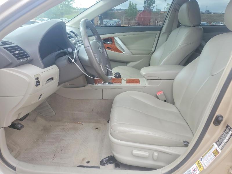 51881076 :رقم المزاد ، 4T1BF3EK4AU022169 vin ، 2010 Toyota Camry مزاد بيع