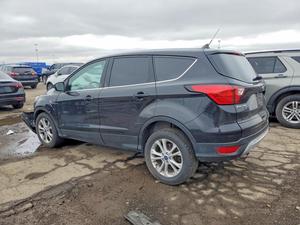 Auction sale of the 2019 Ford Escape, vin: 1FMCU0GDXKUB99771, lot number: 48260926