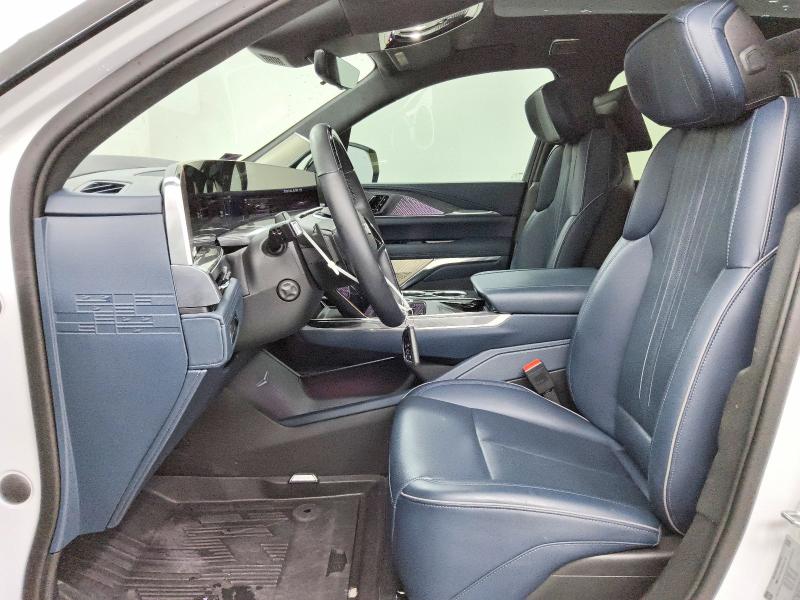 2025 Cadillac Escalade Iq მანქანა იყიდება აუქციონზე, vin: 1GYTEFKL8SU107716, აუქციონის ნომერი: 51837316