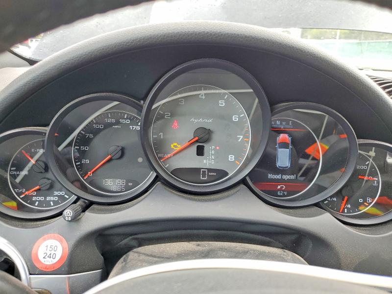 Aukcja sprzedaży 2011 Porsche Cayenne, vin: WP1AE2A23BLA92657, numer aukcji: 48548356