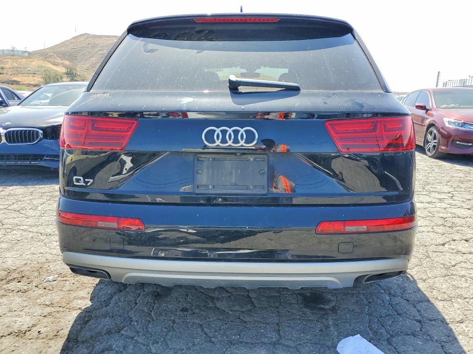 48600826 :رقم المزاد ، WA1AHAF7XKD020639 vin ، 2019 Audi Q7 مزاد بيع
