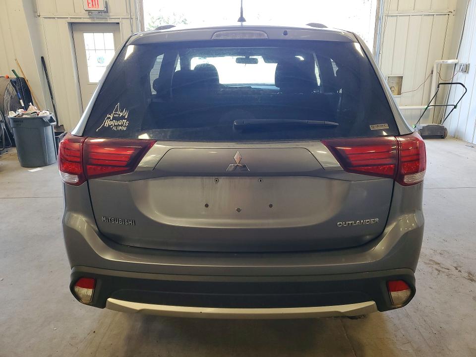 Продажа на аукционе авто 2016 Mitsubishi Outlander, vin: JA4AZ3A37GZ028396, номер лота: 49926246