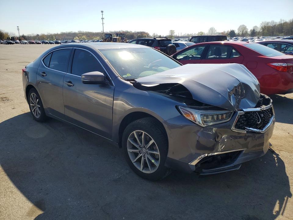 49332626 :رقم المزاد ، 19UUB1F55JA004417 vin ، 2018 Acura Tlx مزاد بيع