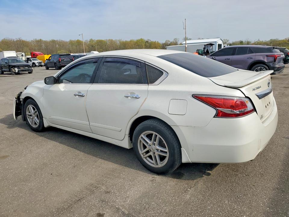 Продаж на аукціоні авто 2015 Nissan Altima, vin: 1N4AL3APXFC193280, номер лоту: 49834776