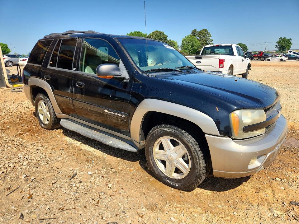 50423496 :رقم المزاد ، 1GNDS13S922271247 vin ، 2002 Chevrolet Trailblazer مزاد بيع