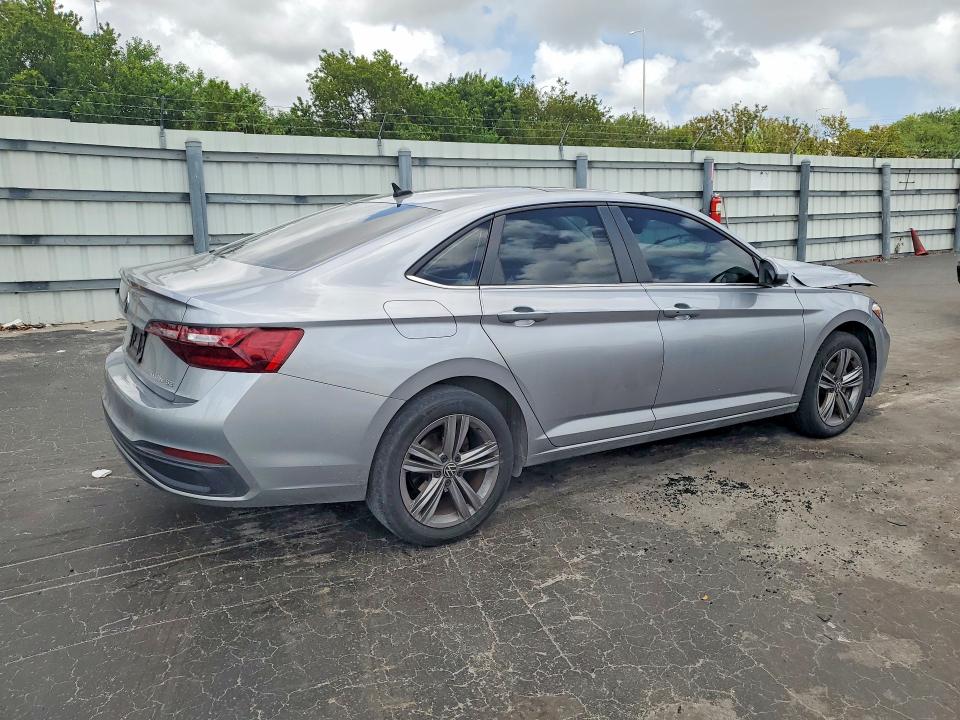 48638146 :رقم المزاد ، 3VW7M7BUXNM032189 vin ، 2022 Volkswagen Jetta مزاد بيع