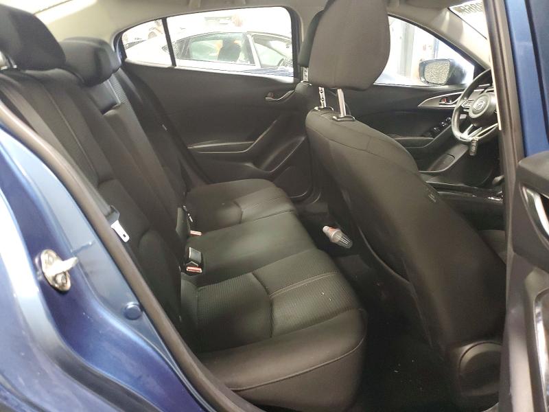 48673866 :رقم المزاد ، 3MZBN1U73JM210580 vin ، 2018 Mazda 3 مزاد بيع