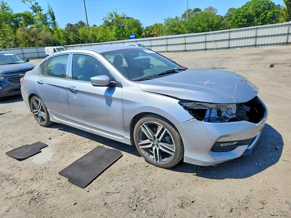 Продаж на аукціоні авто 2017 Honda Accord, vin: 1HGCR2F12HA006890, номер лоту: 50079756