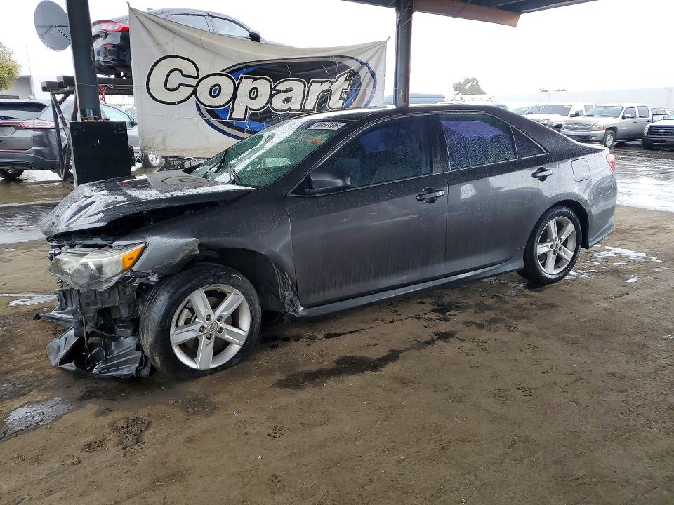 Продаж на аукціоні авто 2014 Toyota Camry, vin: 4T1BF1FK7EU862262, номер лоту: 49050196