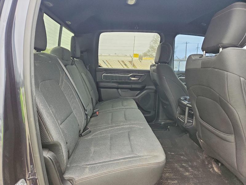 48525636 :رقم المزاد ، 1C6SRFFT0KN703887 vin ، 2019 Ram 1500 مزاد بيع