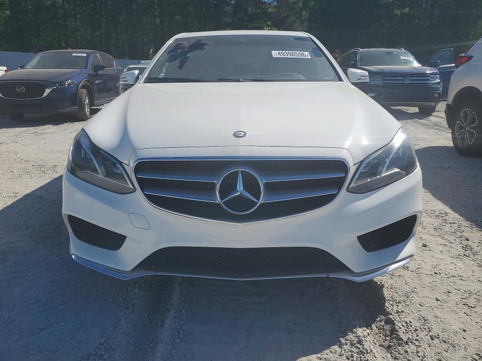 49398596 :رقم المزاد ، WDDHF8JB9GB227563 vin ، 2016 Mercedes-benz E مزاد بيع
