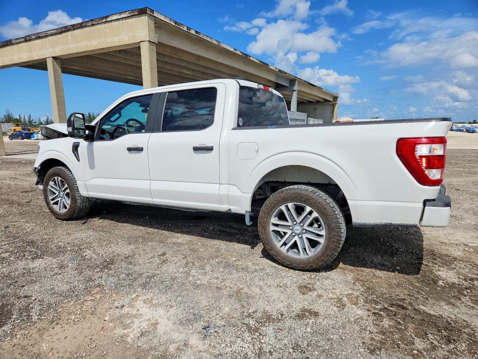 50738556 :رقم المزاد ، 1FTEW1C53NFC38141 vin ، 2022 Ford F150 مزاد بيع