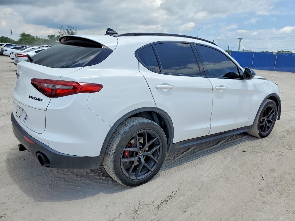 Продажа на аукционе авто 2019 Alfa Romeo Stelvio, vin: ZASPAKBN8K7C57893, номер лота: 51877456