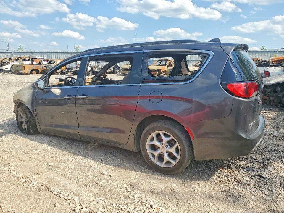 Auction sale of the 2017 Chrysler Pacifica, vin: 2C4RC1BG1HR816831, lot number: 48243296