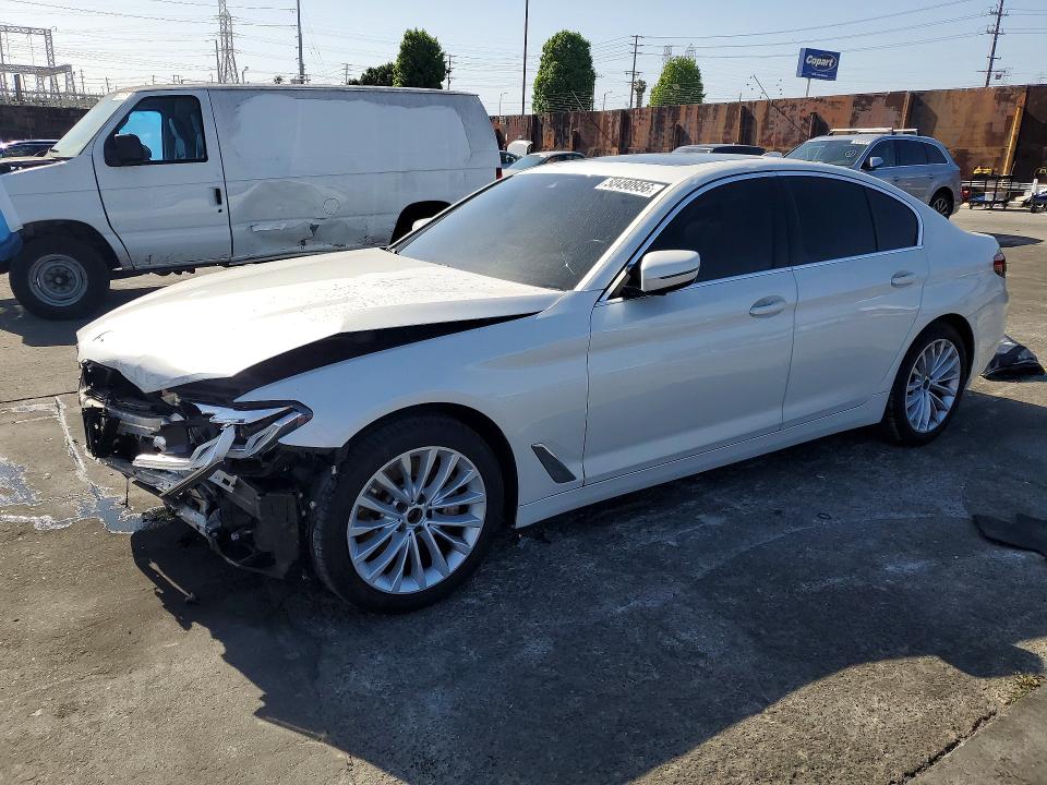 2021 Bmw 530 მანქანა იყიდება აუქციონზე, vin: WBA13BJ08MWX18742, აუქციონის ნომერი: 50490956